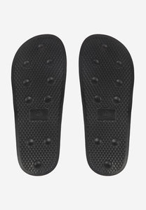 Gwear Slides - Black