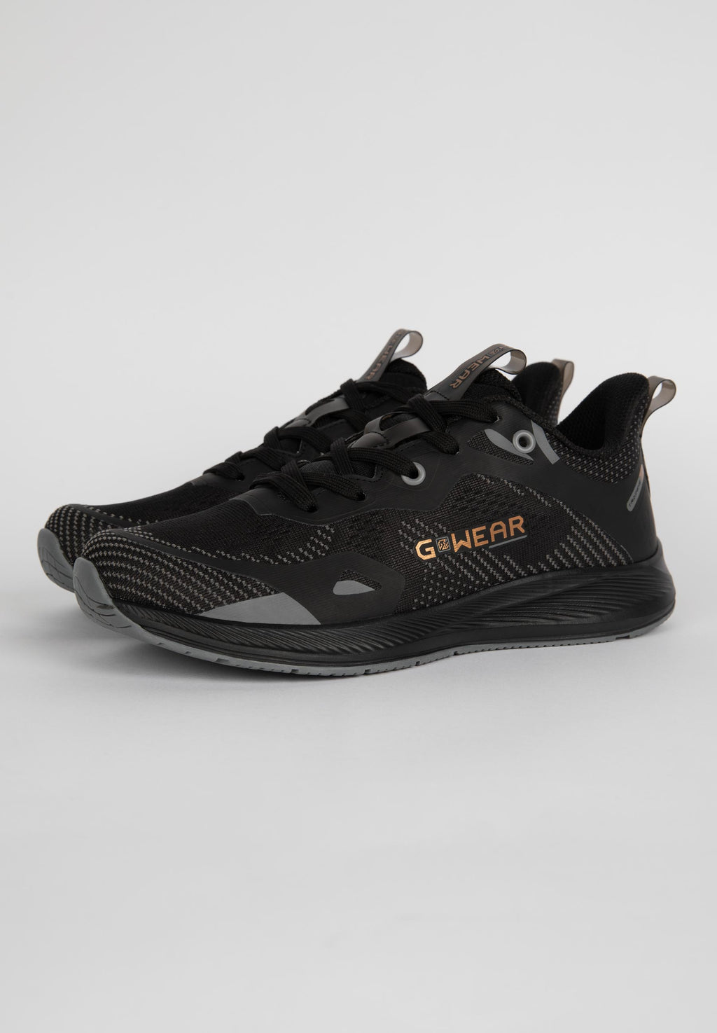 ATLETE ESENCIALE TRAJNIMI GWEAR - E ZEZË