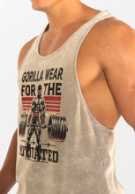 Load image into Gallery viewer, Churchill Stringer - Washed Green