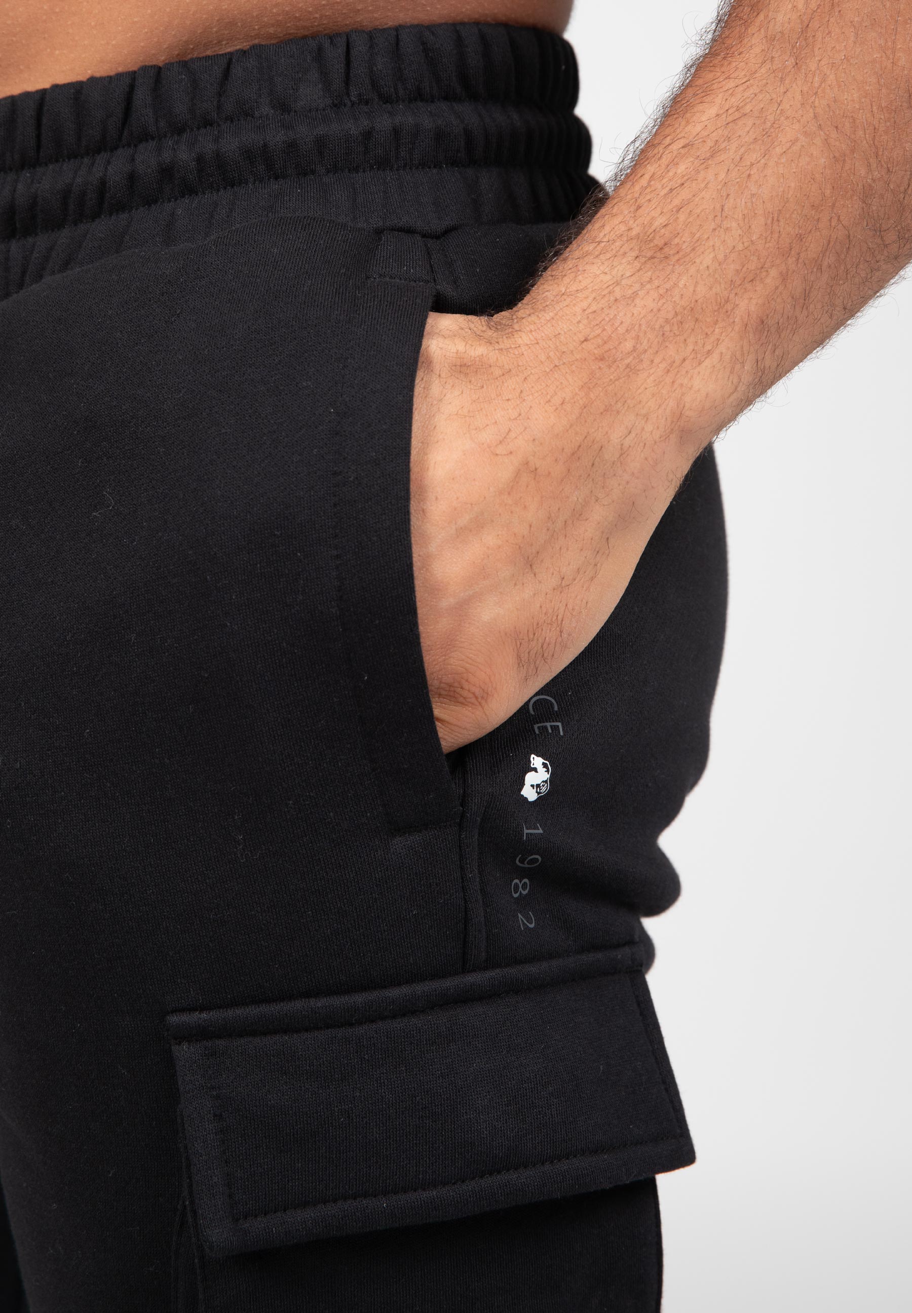 Hudson Cargo Sweat Shorts - Black