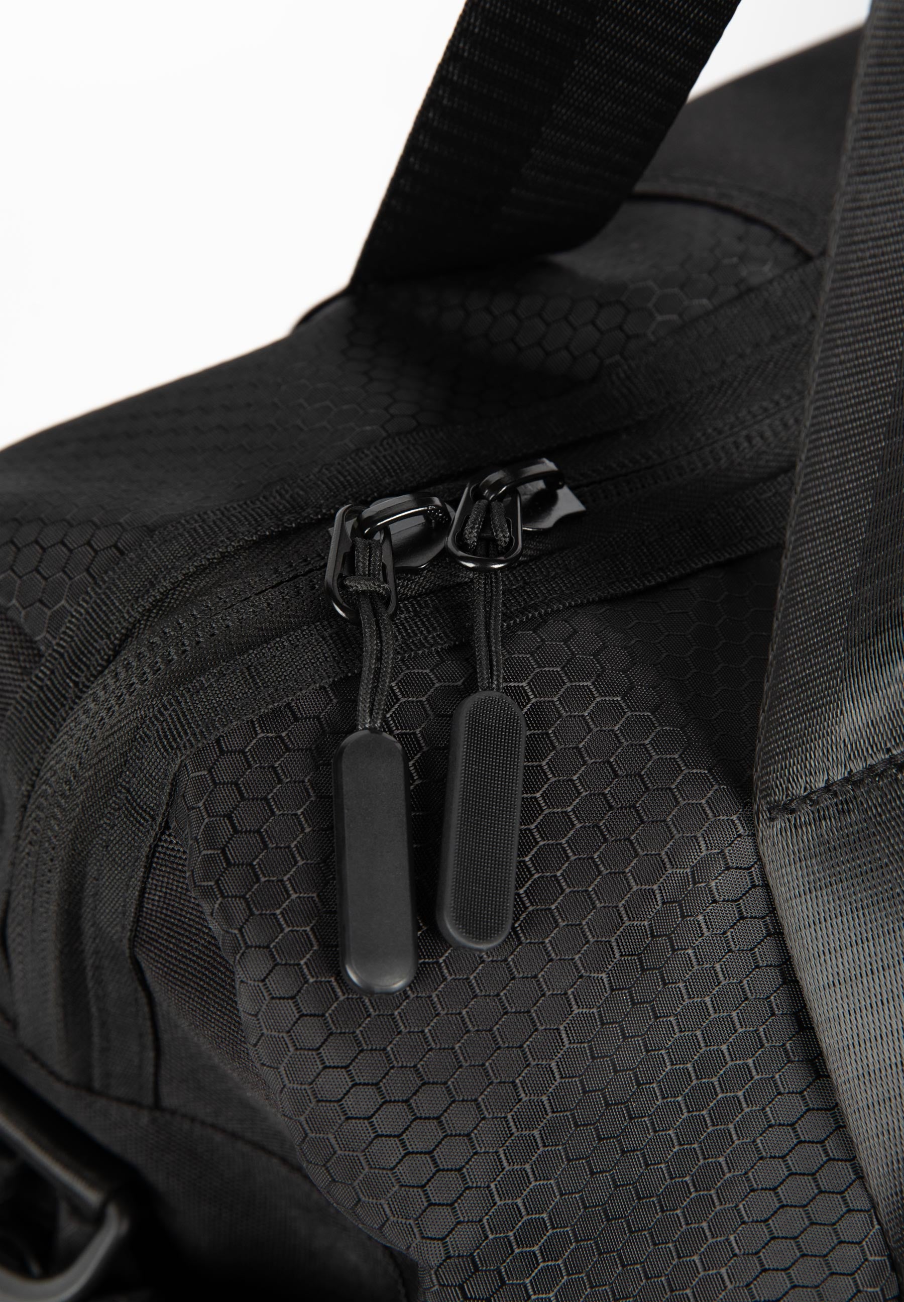 Gwear Everyday Gym Bag - Black