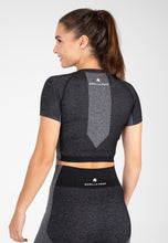 Load image into Gallery viewer, Selah Seamless Crop Top - Black