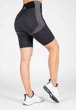 Load image into Gallery viewer, Selah Seamless Cycling Shorts - Black