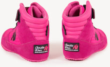 Load image into Gallery viewer, Gorilla Wear High tops - Pink